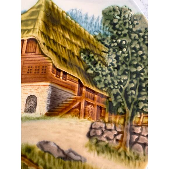 Vintage Schramberg Majolica Relief German Mountain Chalet 9” Plate - Picture 8 of 10